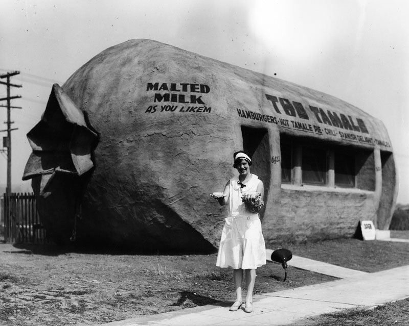This tamale-shaped restaurant called "The Tamale," served Latino foods, malted milk and hamburgers. It's at 6421 Whittier Blvd. in East L.A.