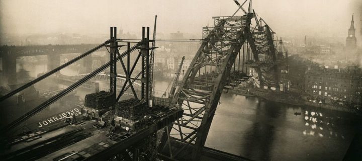 Vintage: Building the Tyne Bridge (1927 to 1929)