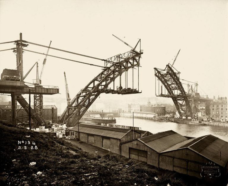 Vintage: Building The Tyne Bridge (1927 To 1929) 