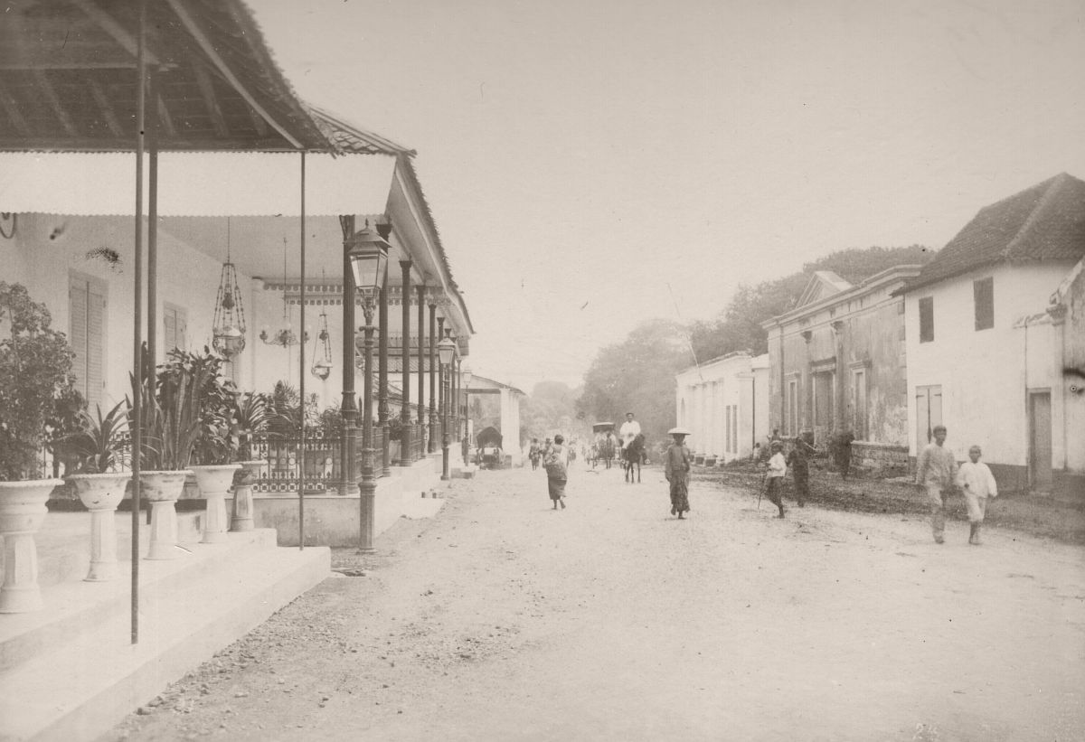 Street at Yogyakarta, circa 1890