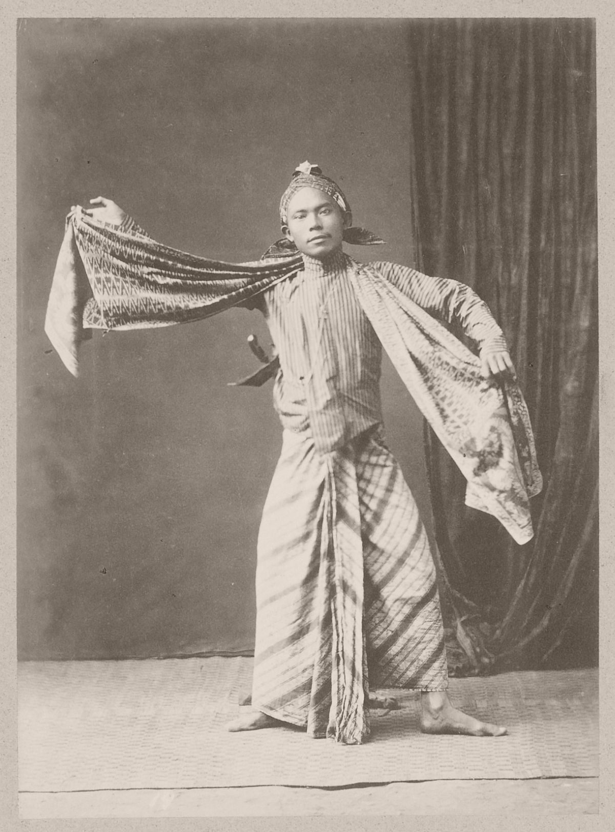 A dancer at Yogyakarta, circa 1900