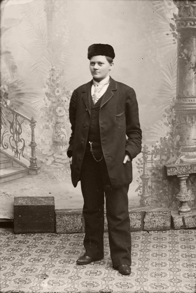 Biography 19th Century Gender photographers Marie Høeg and Bolette