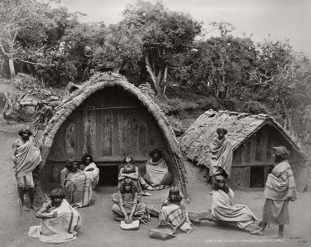 Photograph of Toda mund (hamlet) and barrel-vaulted houses in the Nilgiri Hills in Tamil Nadu. Samuel Bourne, 1869.