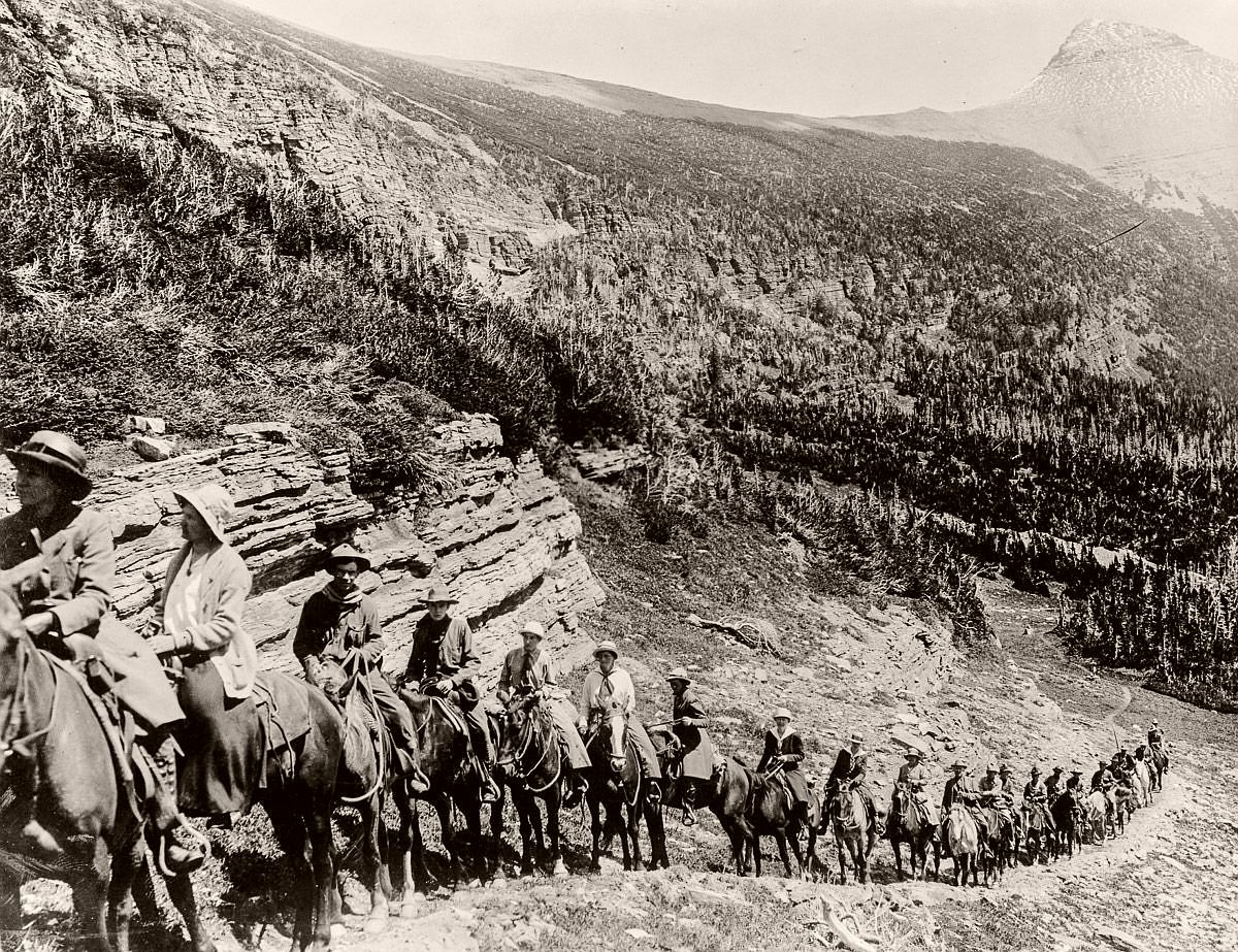 Tourists ride up a trail in Rocky Mountain National Park, 1909. (Library of Congress)