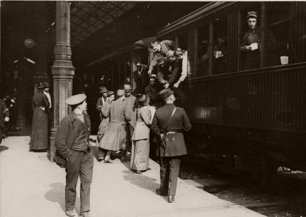 Vintage: Paris during World War I by Charles Lansiaux | MONOVISIONS ...