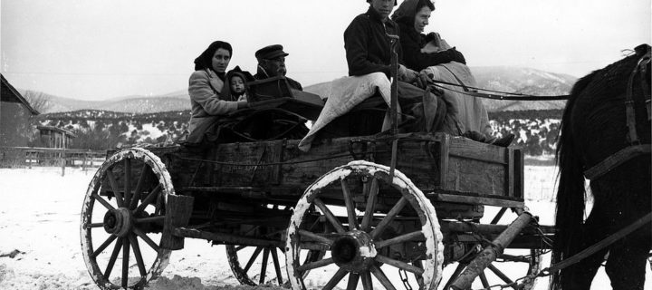 Vintage: Everyday Life in New Mexico during the WWII by John Collier Jr.