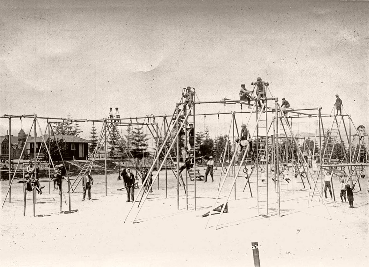 Hiawatha playground, 1912.