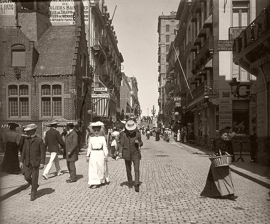 Street in Blankenberge, Belgium, 1907