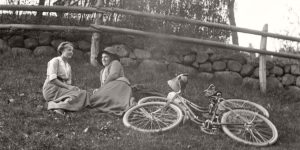 Vintage: Life in Sweden by Oskar Jarén (1910s-1920s)