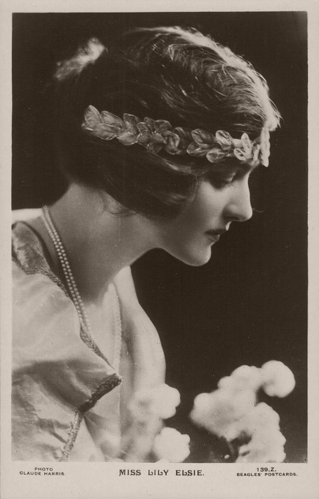 Vintage: Portrait of Miss Lily Elsie (1900s and 1910s)