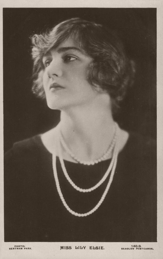 Vintage: Portrait Of Miss Lily Elsie (1900S And 1910S)
