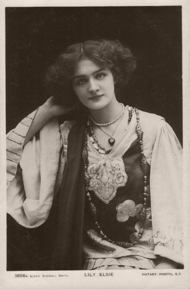 Vintage: Portrait Of Miss Lily Elsie (1900S And 1910S)