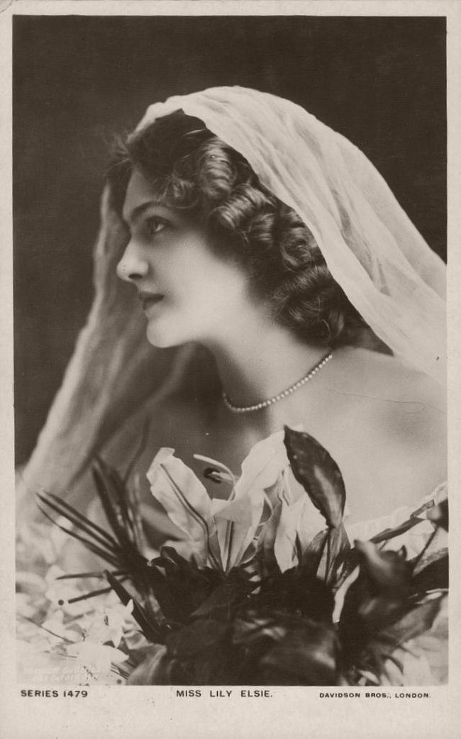 Vintage: Portrait Of Miss Lily Elsie (1900S And 1910S)