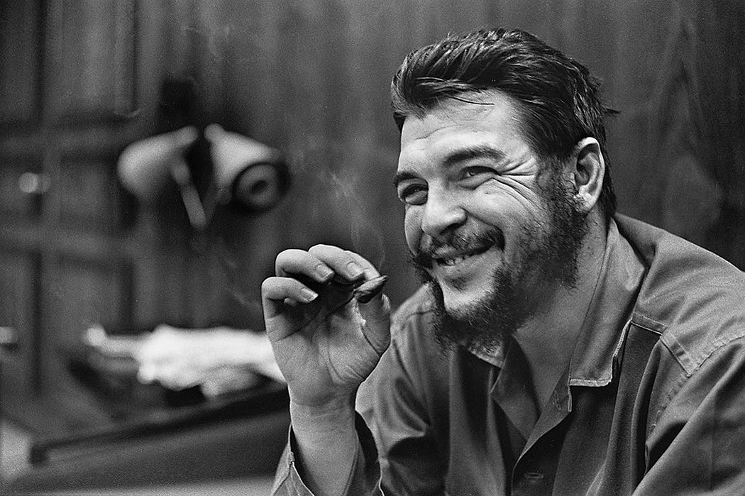 © CUBA by Elliott Erwitt, published by teNeues, www.teneues.com, Che Guevara, Havana, 1964, Photo © 2017 Elliott Erwitt/Magnum Photos. All rights reserved.