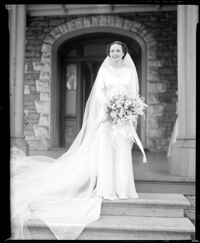 Vintage: Canadian Brides by Yousuf Karsh (1930s)