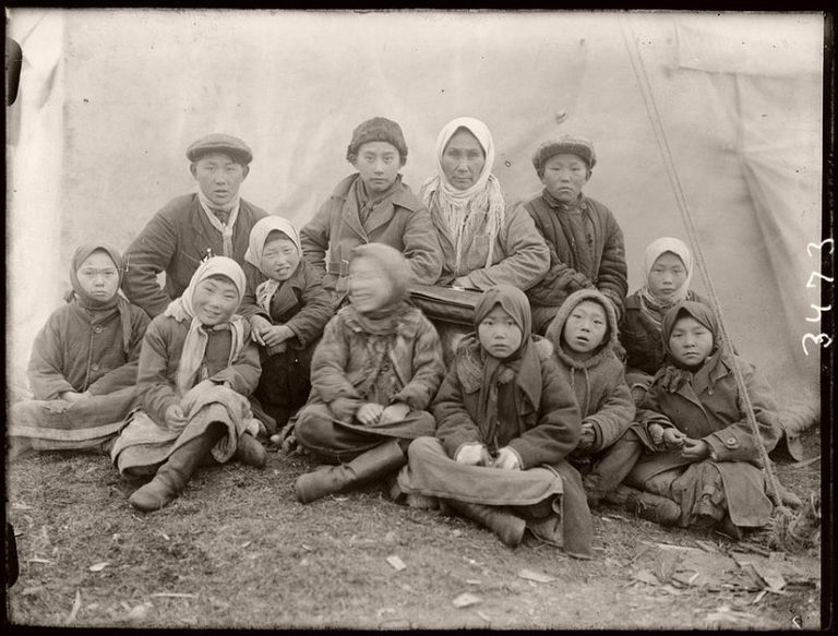 Vintage: Everyday Life of Siberia (1900s) | MONOVISIONS - Black & White ...