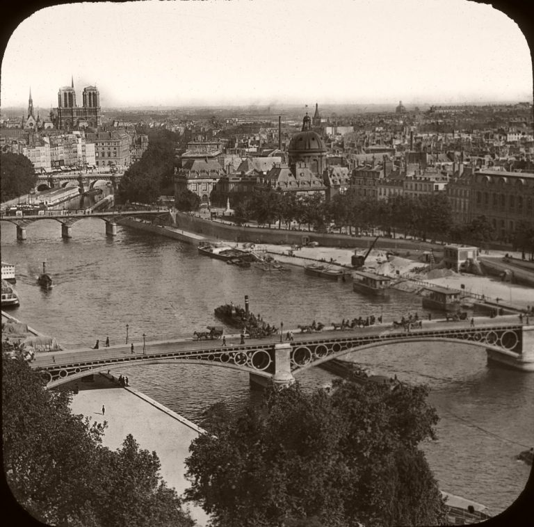 Vintage: Paris in the Belle Époque (1871 to 1914) | MONOVISIONS - Black ...