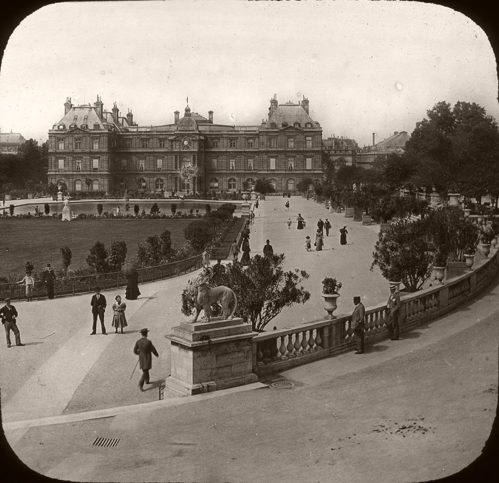 Vintage Paris In The Belle poque 1871 To 1914 MONOVISIONS Black vintage-paris-in-the-belle-poque-1871-to-1914-monovisions-black