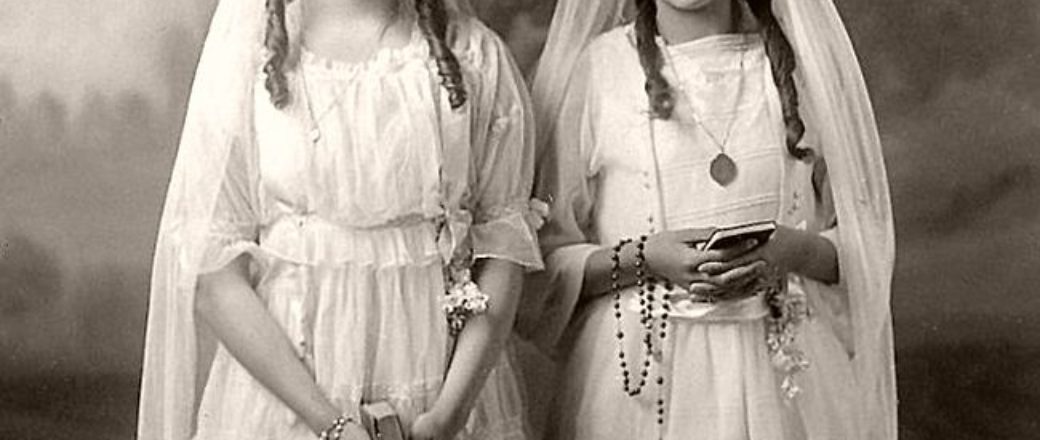 Vintage: Portraits of Girls in Their First Communion (Edwardian era)
