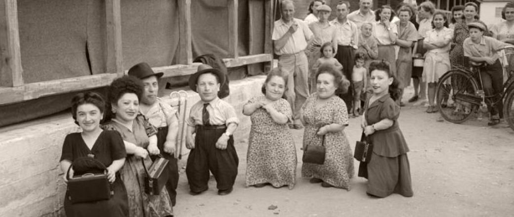 Vintage: The Ovitz Family – Seven Dwarfs of Auschwitz (1940s)