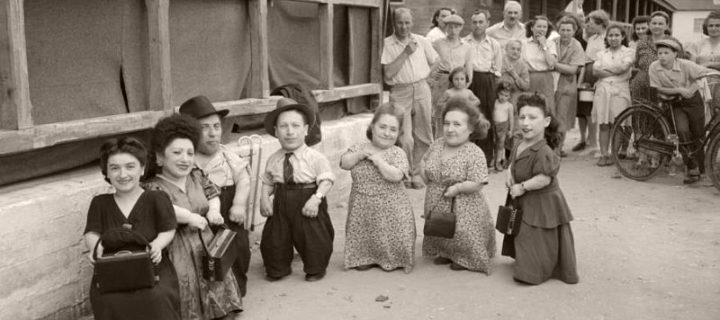 Vintage: The Ovitz Family – Seven Dwarfs of Auschwitz (1940s)
