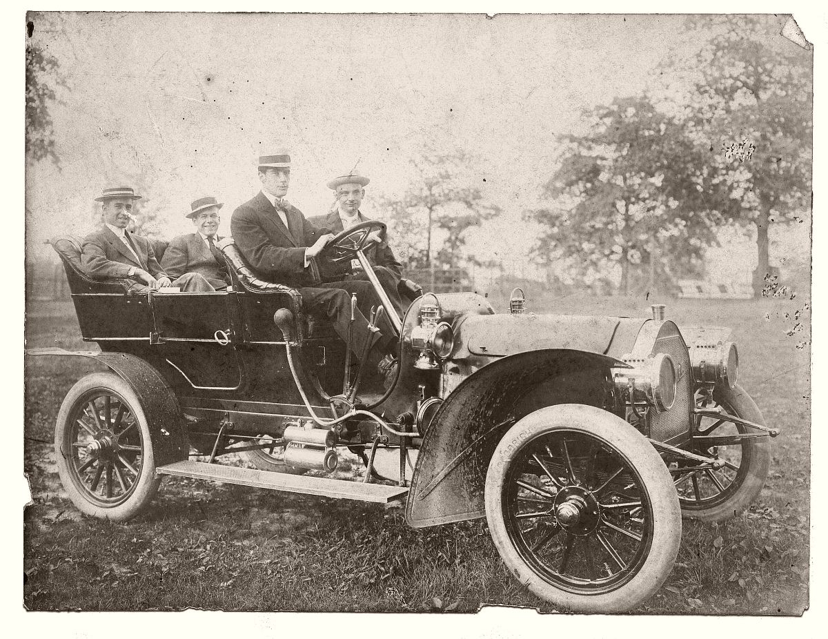 Early automobile c1910