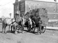 Vintage: Everyday Life in Saskatchewan, Canada (early 20th Century)
