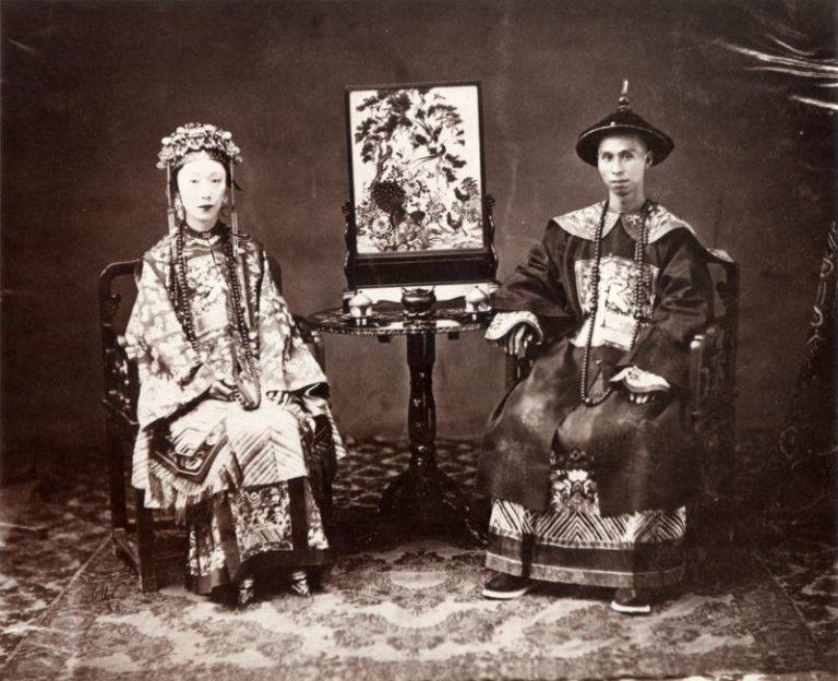 Vintage: Chinese People from Qing Dynasty (1860s) | MONOVISIONS - Black