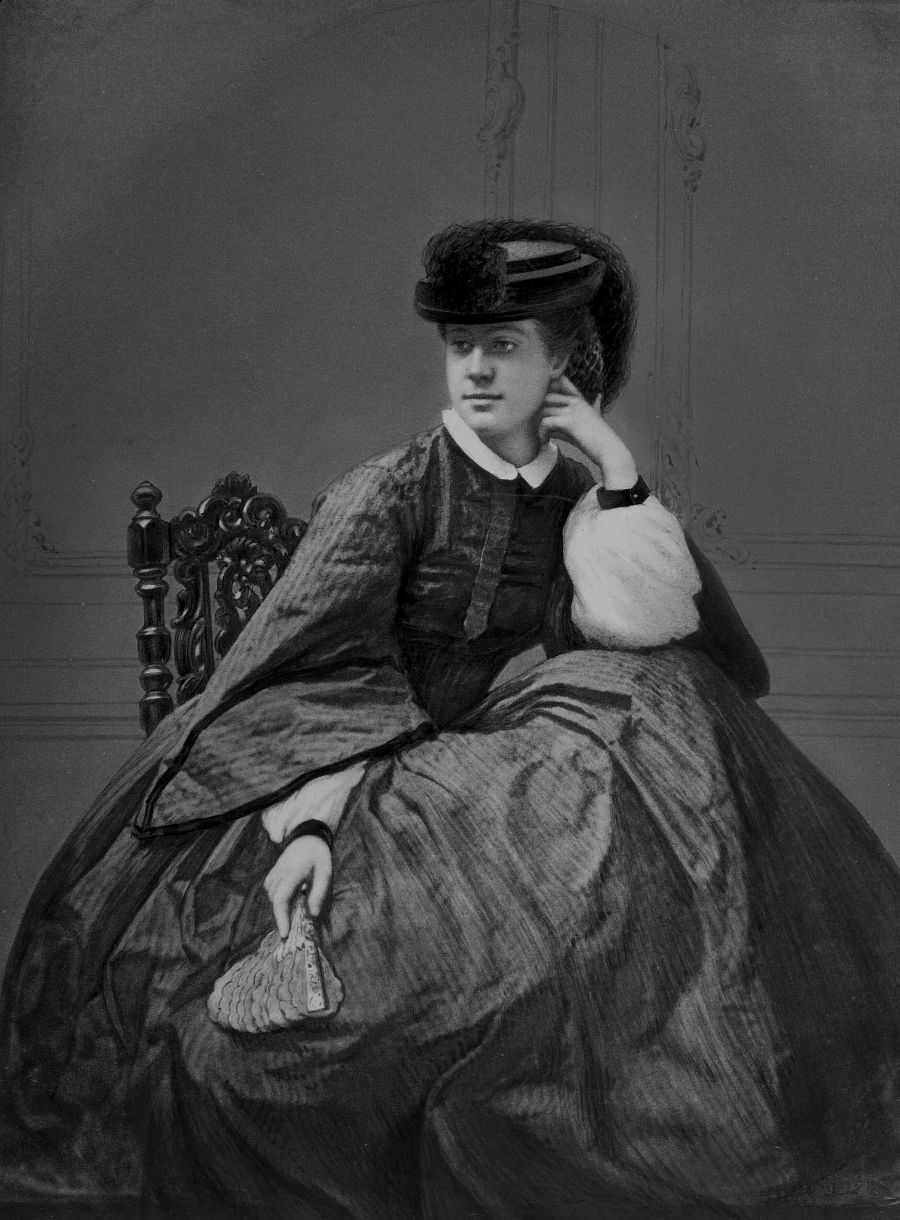 Alexandrine Tinne (1835-1869). Circa 1855-1860 gefotografeerd door Robert Jefferson Bingham (1825-1875), Parijs; reproductie uit 1874 door Maurits Verveer (1817-1903), Den Haag.