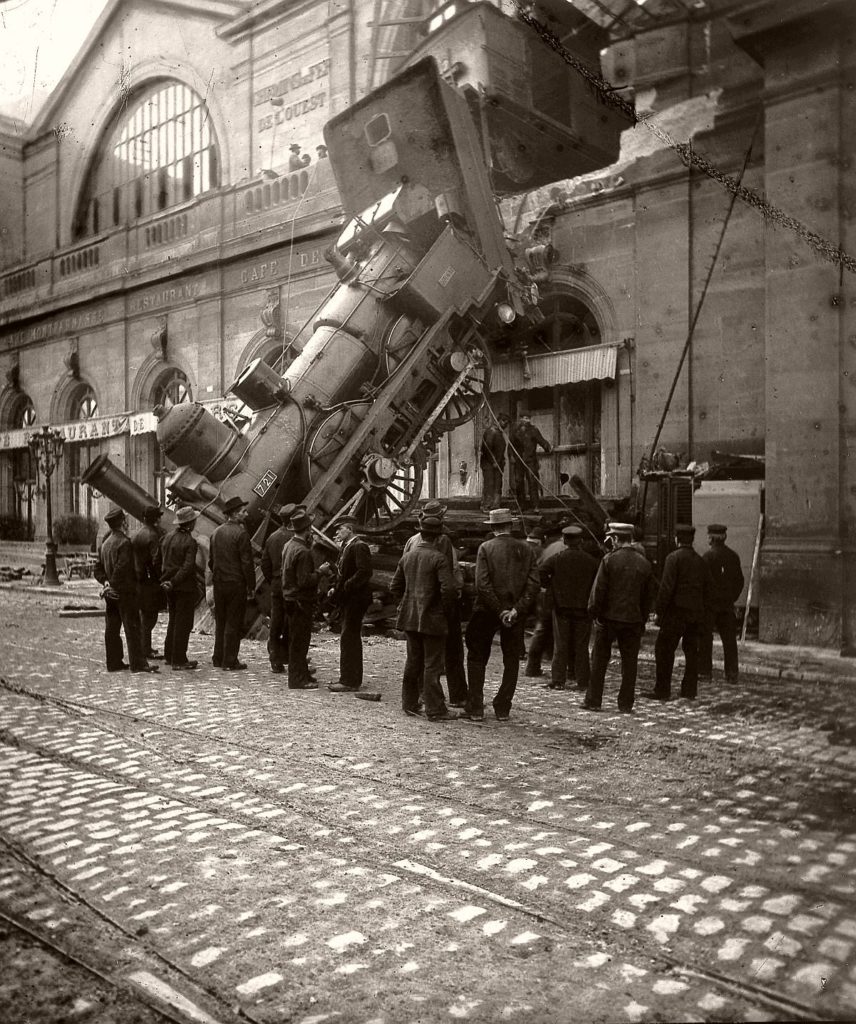 Vintage: Montparnasse Train Derailment in Paris (1895) | MONOVISIONS ...