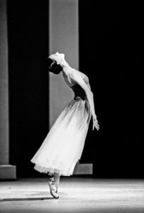 Sasha Gusov: Bolshoi Ballet | MONOVISIONS - Black & White Photography ...