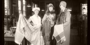 Vintage: Christmas Shopping in the past