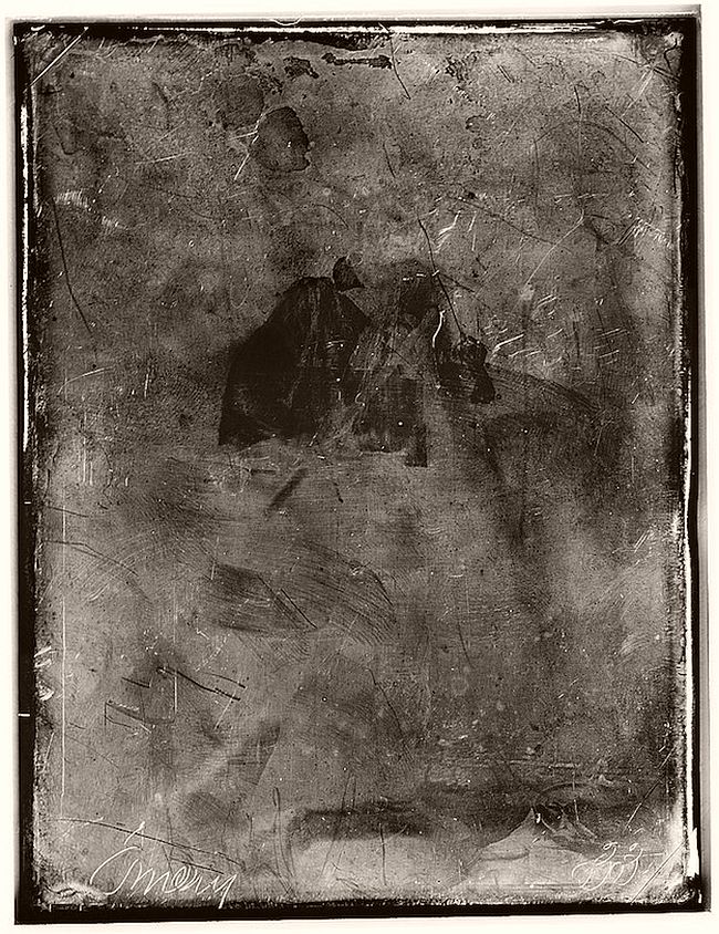 Vintage: Decayed Daguerreotype Portraits by Mathew Brady (19th Century)