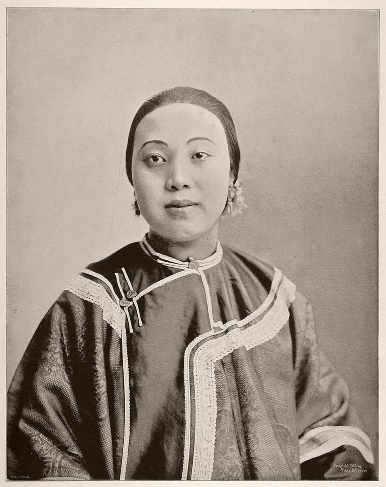 Vintage: Portraits of People in Their Traditional Costumes (1893 ...