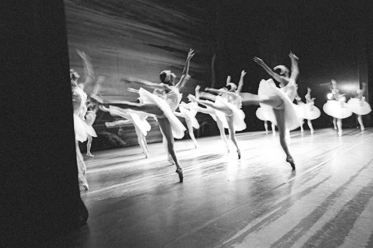 Sasha Gusov: The Bolshoi | MONOVISIONS - Black & White Photography Magazine