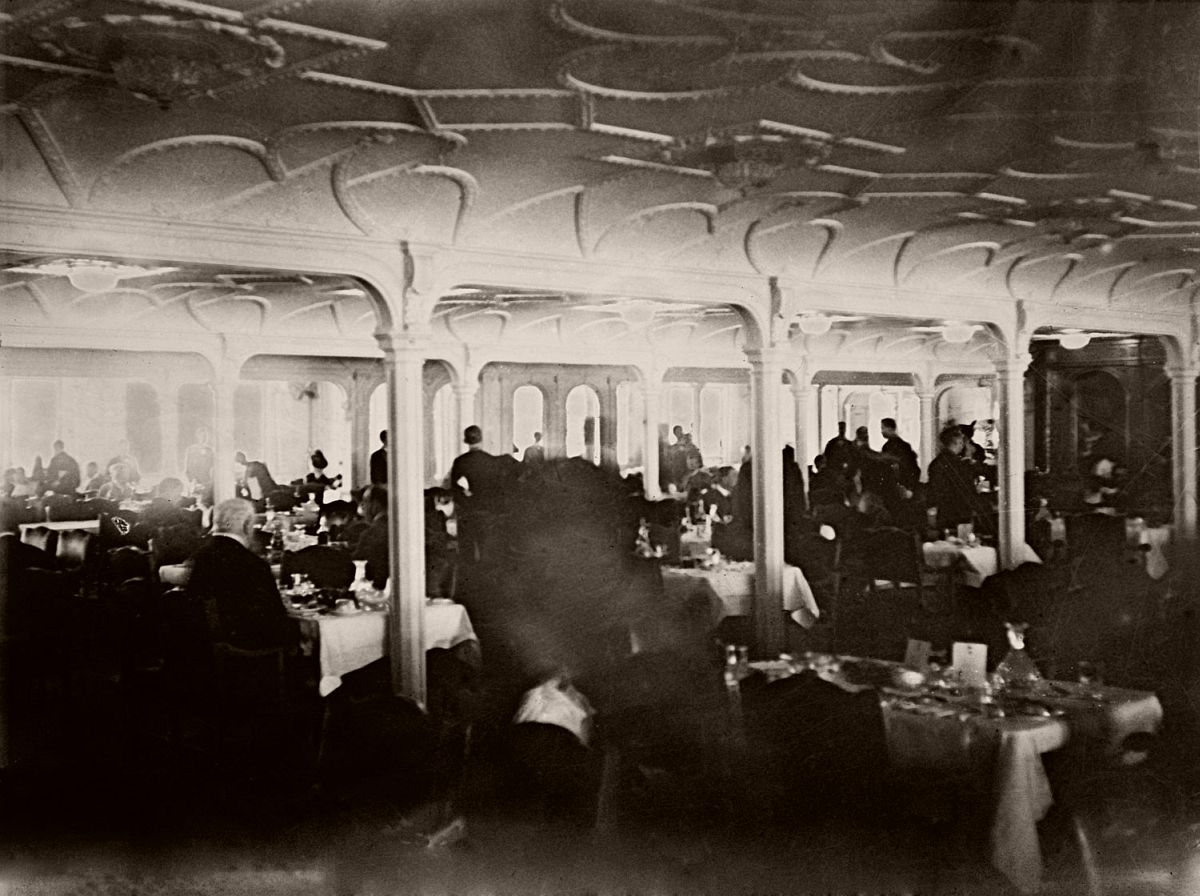 First-class dining room on the Titanic, 1912.
