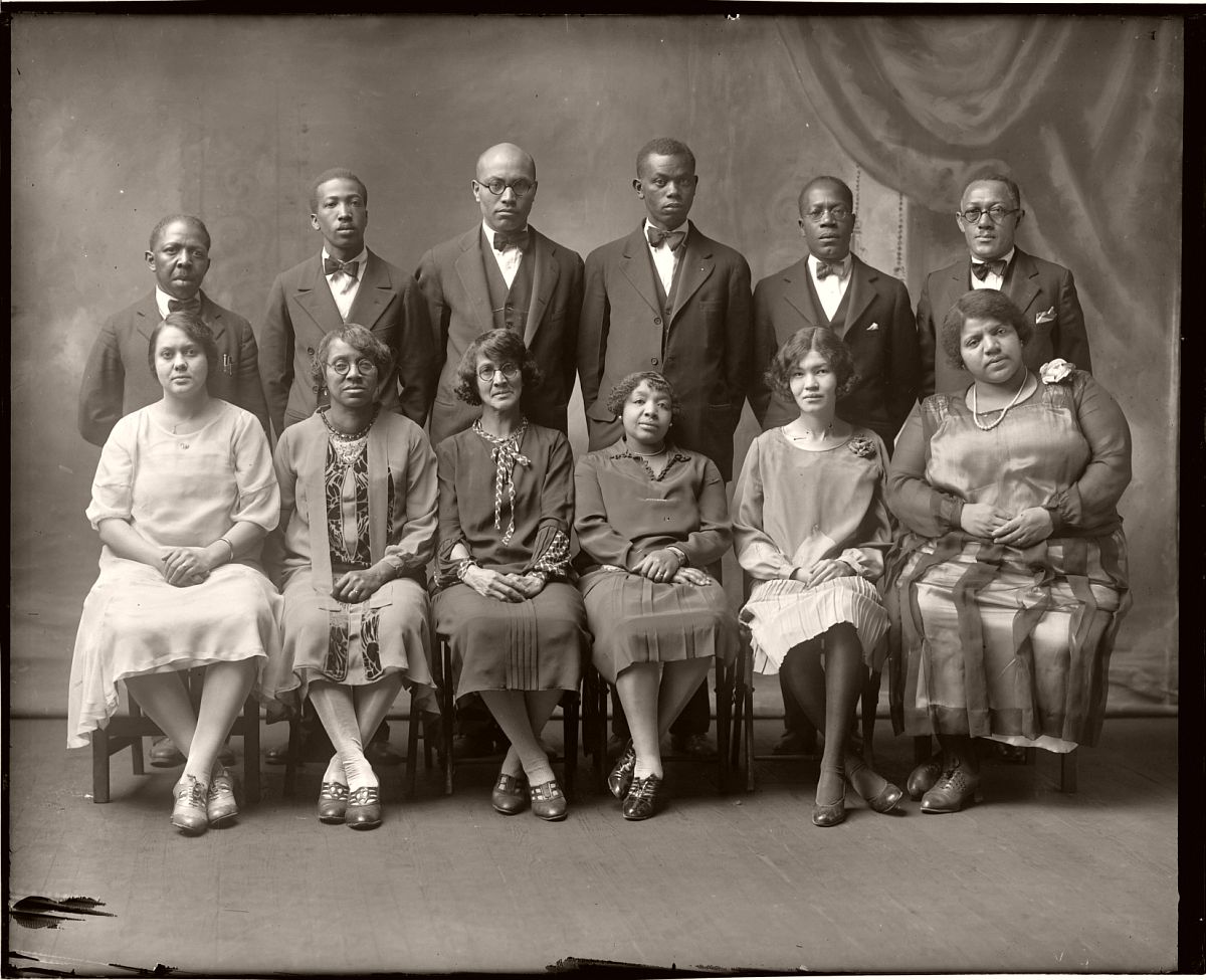 Glass plate negative Family Portraits by Michael Miley (early XX Century)