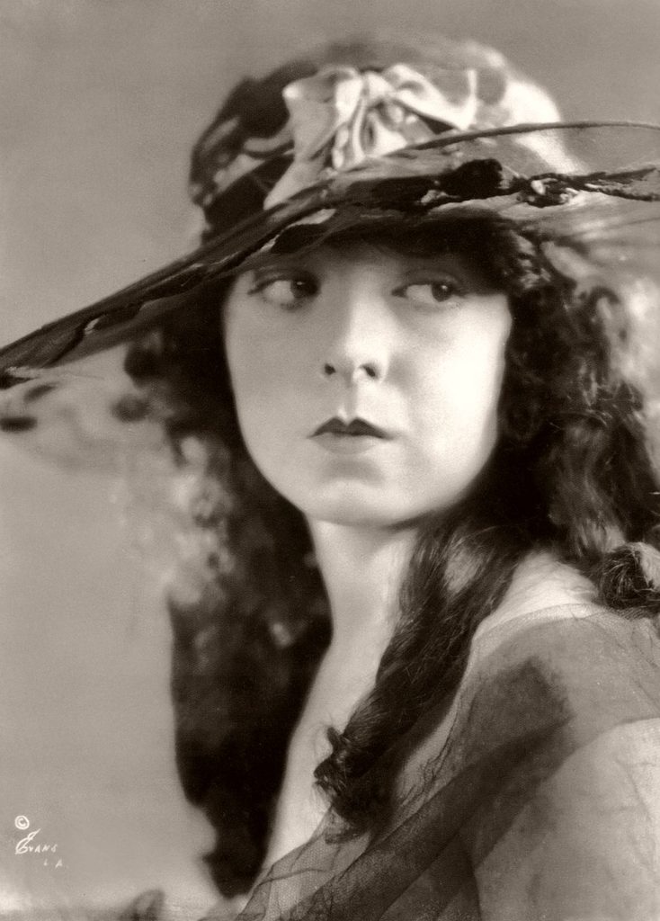 Vintage: Portraits of Colleen Moore – Silent Movie Star | MONOVISIONS ...