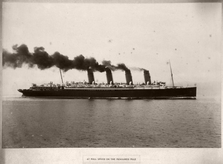 Vintage: R.M.S. “Mauretania” (1906) | MONOVISIONS - Black & White ...