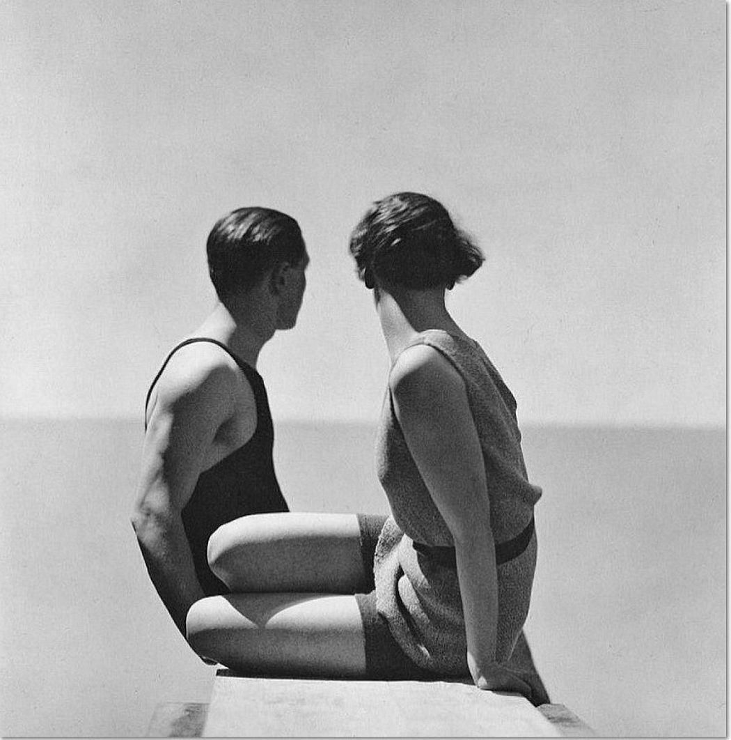 George Hoyningen-Huene: The Divers, Swimwear by Izod, 1930 © George Hoyningen-Huene Estate Archives