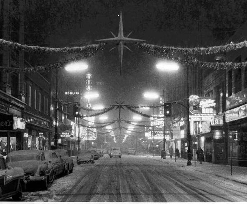 Downtown Louisville, KY in 1960. 