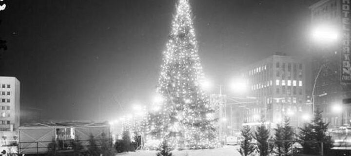 Vintage: Downtown Christmas Decorations