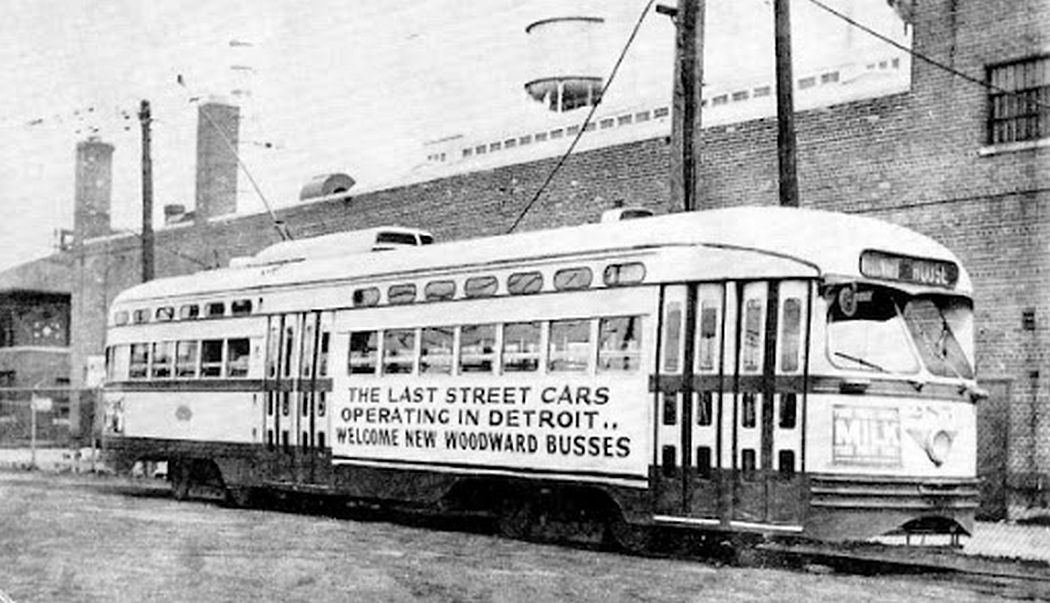 One of Detroit's final streetcars, shown as part of a special parade in 1956. (Dave's Electric Railroads —Stephen M. Scalzo collection)