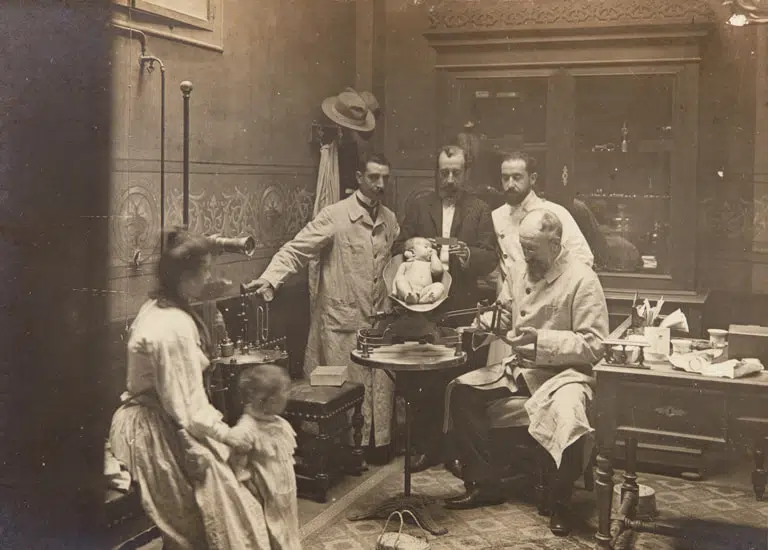 Lactation House Adolf Mas, 1903 © Fundació Institut Amatller d’Art Hispànic