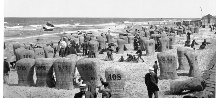 Vintage: Historic B&W photos of Norderney, Germany (1890s)