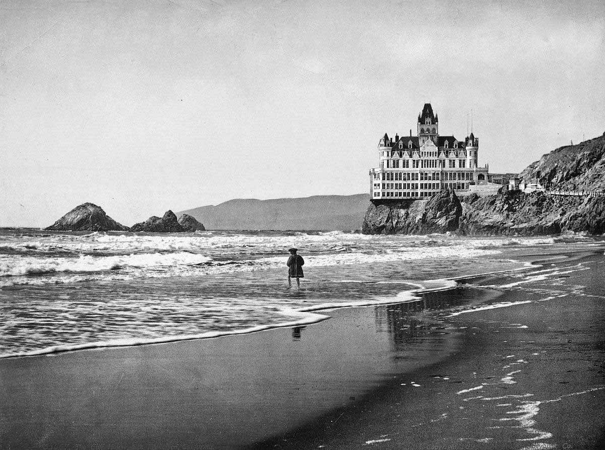 Second Cliff House, c.1900.