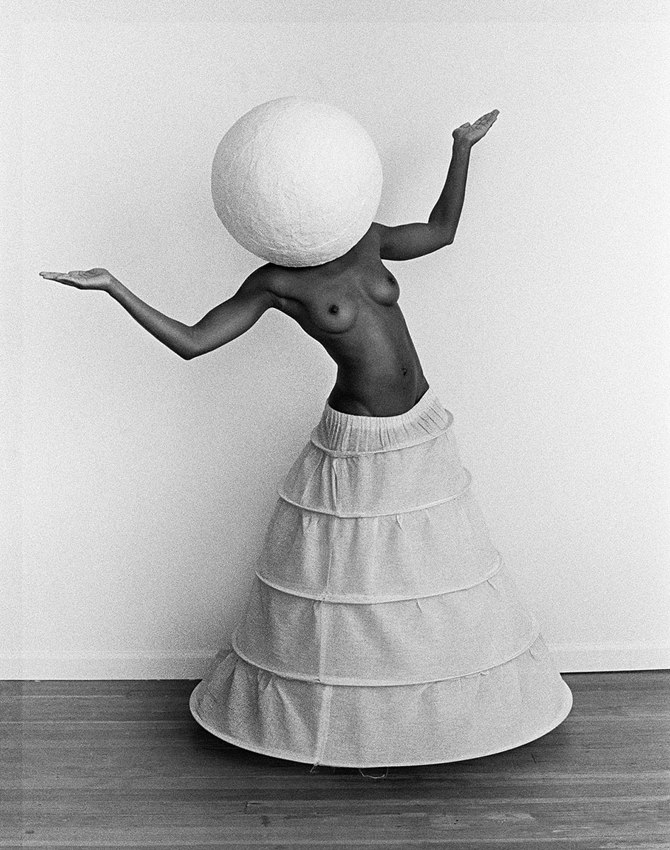 © Nenad Samuilo Amodaj: Hoop and Ball Photographic Series