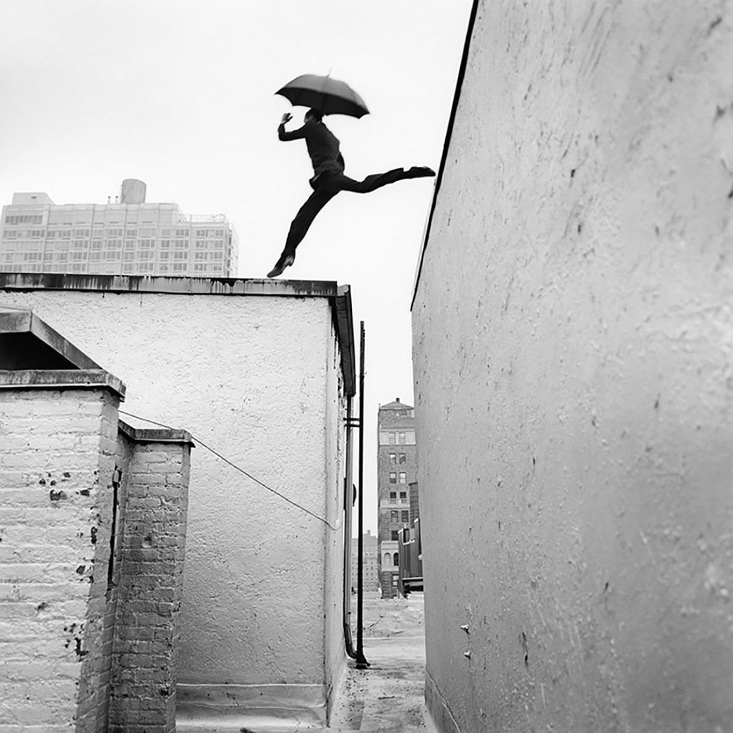 Rodney SmithReed Leaping Over Rooftop, New York, 2007