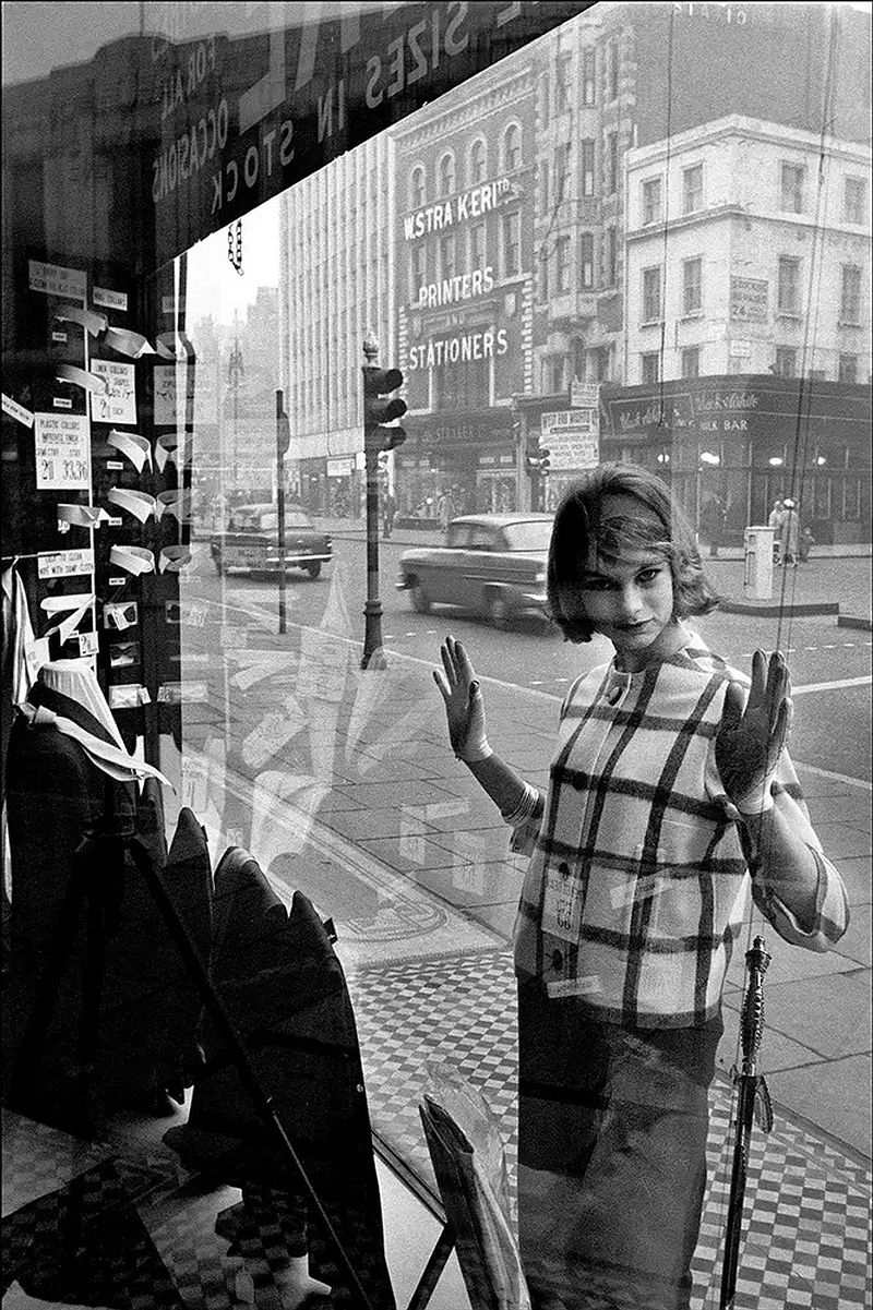  Duffy United Kingdom, 1933-2010Jean Shrimpton, Edgware Road, London, 1960 