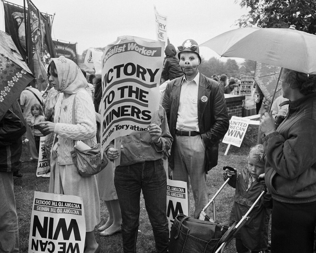 ONE YEAR! Photographs from the miners’ strike 1984 – 85 | MONOVISIONS ...